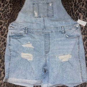 NWT Maurices Denim Overall Shorts
